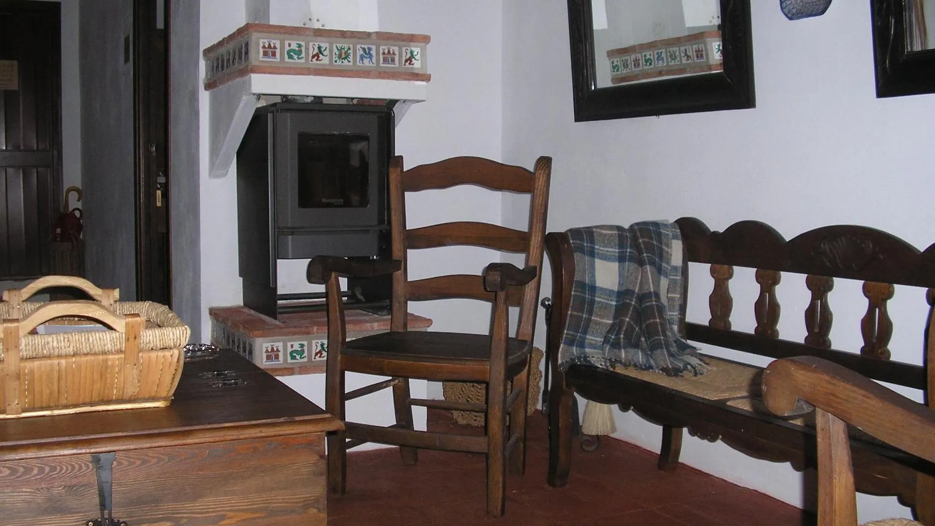 Casa Rural y Restaurante Casa Adriano Hostal Alanís 0*,